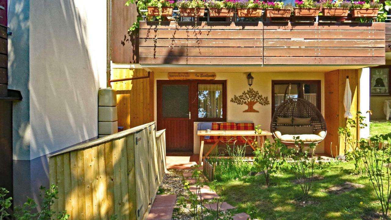 Apartment-Pension Im Eichenweg 왈다흐탈 외부 사진